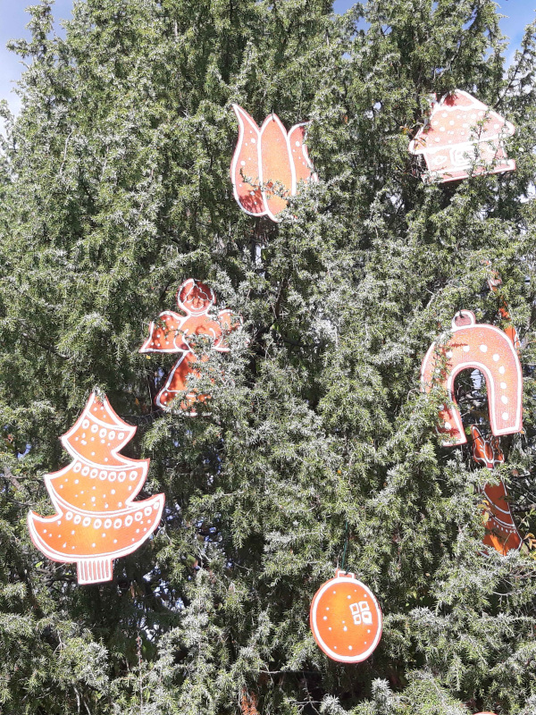 Veľké ozdoby, Stromček 35,5 x 44 cm 3